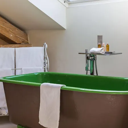 La Maison D'igor Hotel